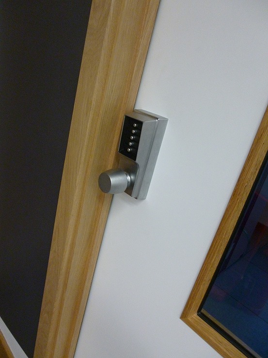 Mechanical keypad: no batteries, no card reader, nothing electronic to go wrong